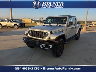 2024 Jeep Gladiator Sport S