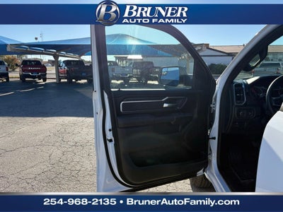 2025 RAM Ram 1500 RAM 1500 LONE STAR CREW CAB 4X2 5'7' BOX