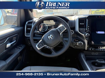 2026 RAM Ram 1500 RAM 1500 LONE STAR CREW CAB 4X4 5'7' BOX