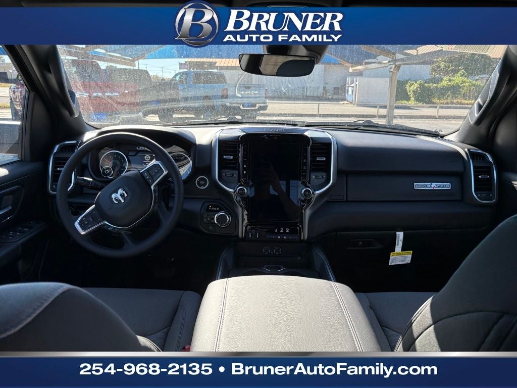 2026 RAM Ram 1500 RAM 1500 LONE STAR CREW CAB 4X4 5'7' BOX