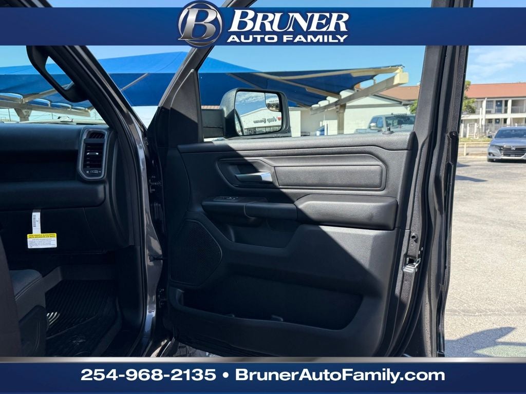 2026 RAM Ram 1500 RAM 1500 WARLOCK CREW CAB 4X4 5'7' BOX