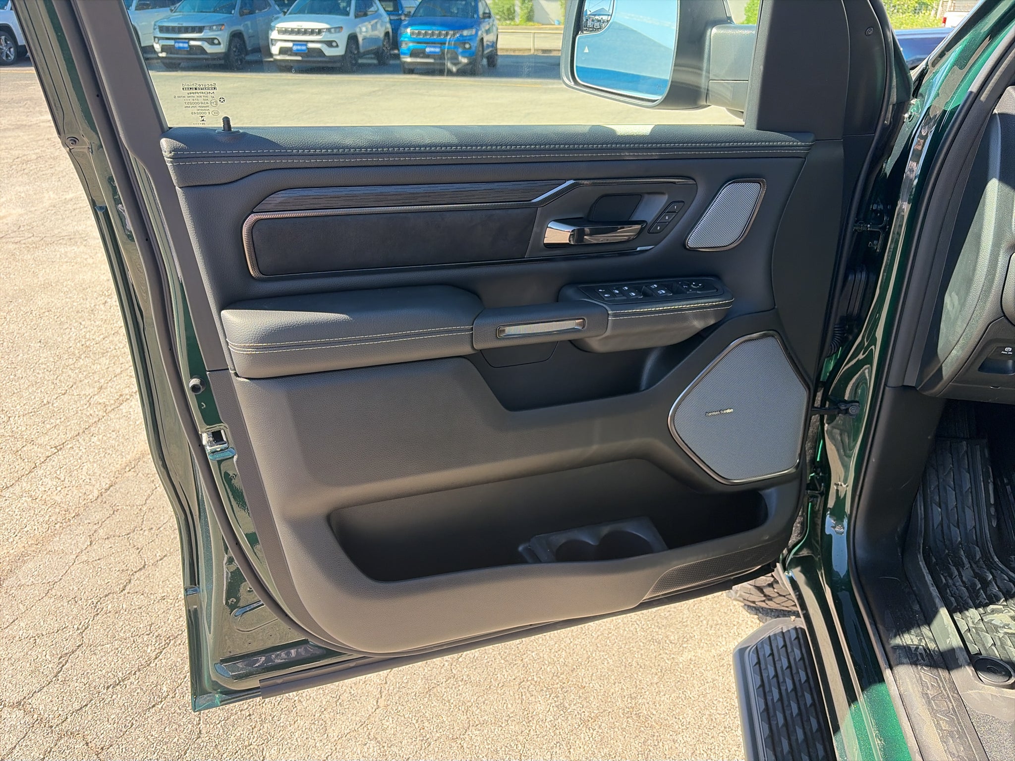 2027 RAM Ram 1500 RAM 1500 REBEL CREW CAB 4X4 5'7' BOX