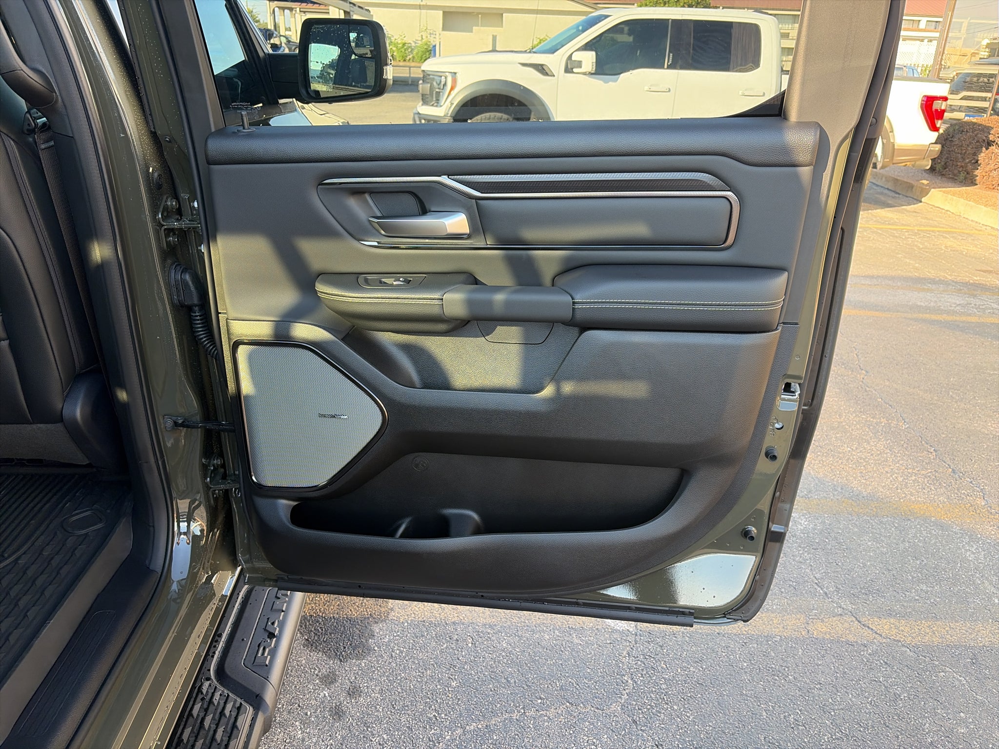 2027 RAM Ram 1500 RAM 1500 REBEL CREW CAB 4X4 5'7' BOX