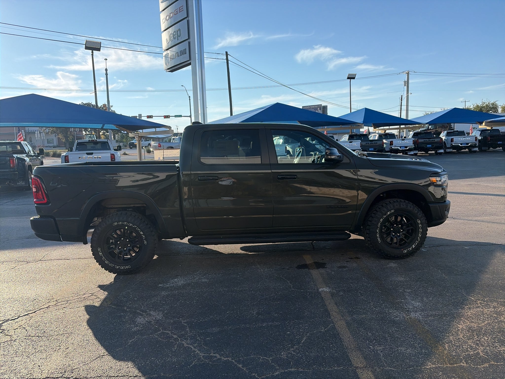 2027 RAM Ram 1500 RAM 1500 REBEL CREW CAB 4X4 5'7' BOX