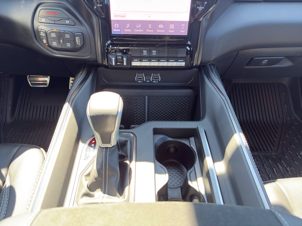 2026 RAM Ram 1500 RAM 1500 RHO CREW CAB 4X4 5'7' BOX