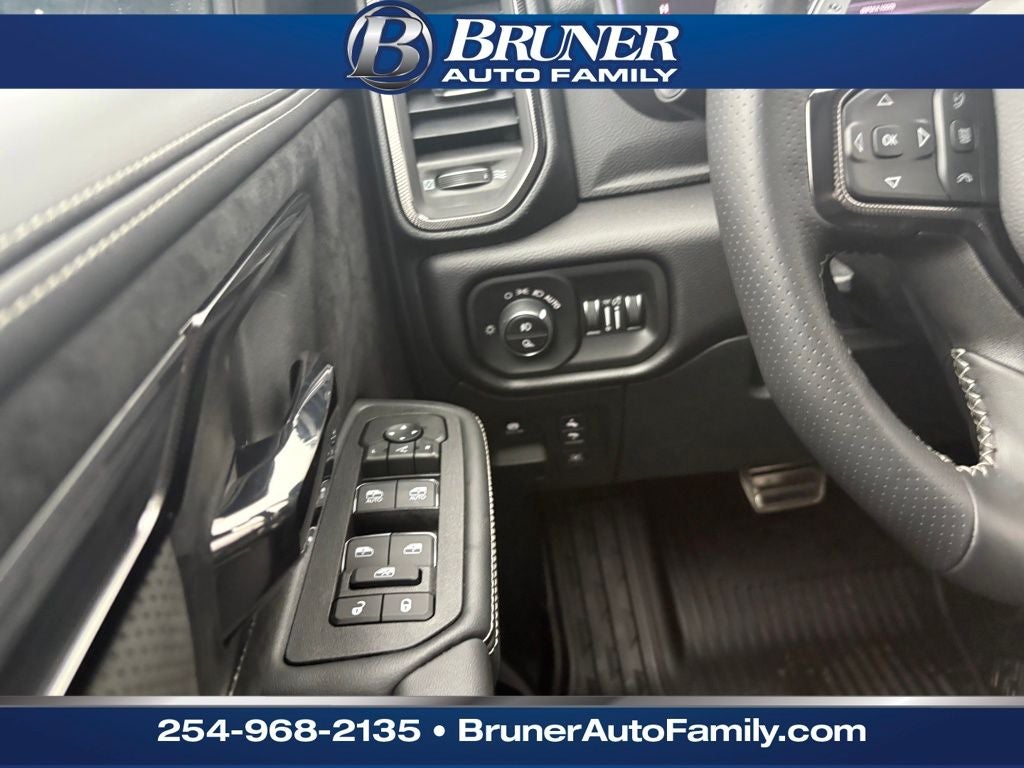 2026 RAM Ram 1500 RAM 1500 RHO CREW CAB 4X4 5'7' BOX