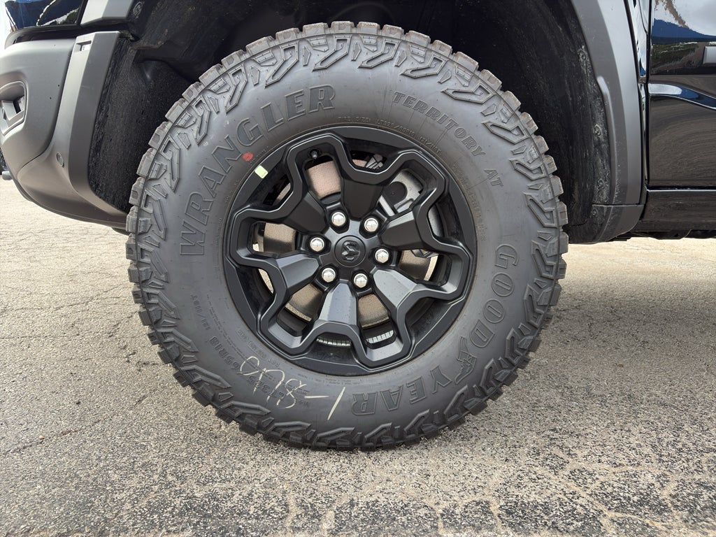 2026 RAM Ram 1500 RAM 1500 RHO CREW CAB 4X4 5'7' BOX