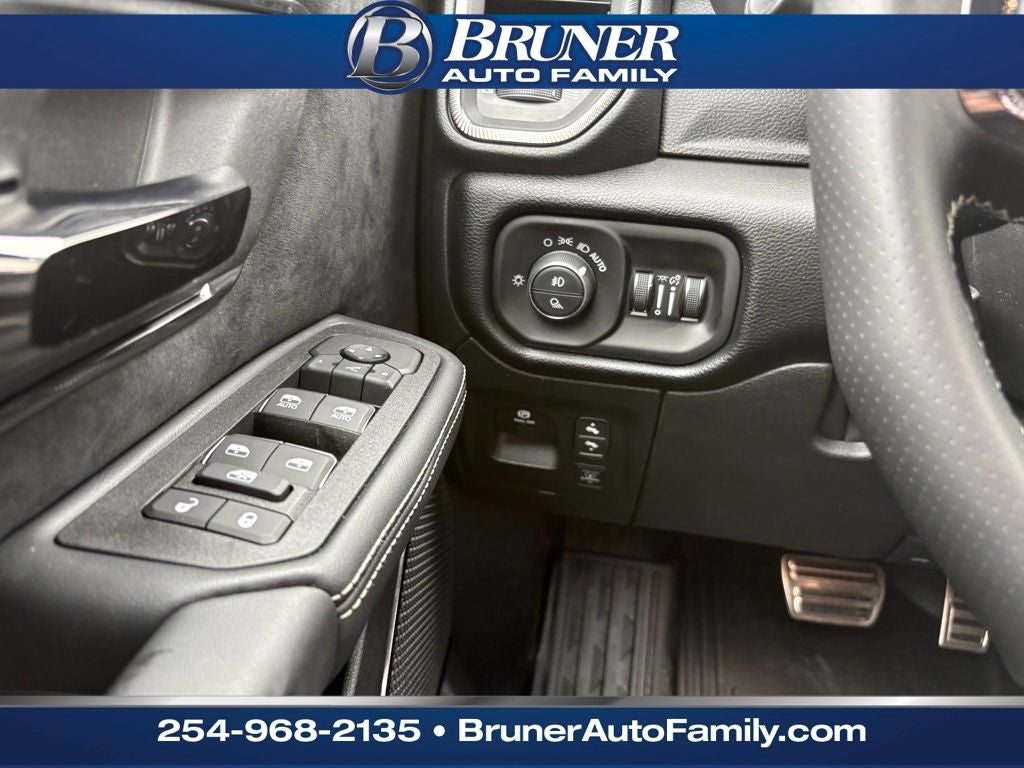 2026 RAM Ram 1500 RAM 1500 RHO CREW CAB 4X4 5'7' BOX