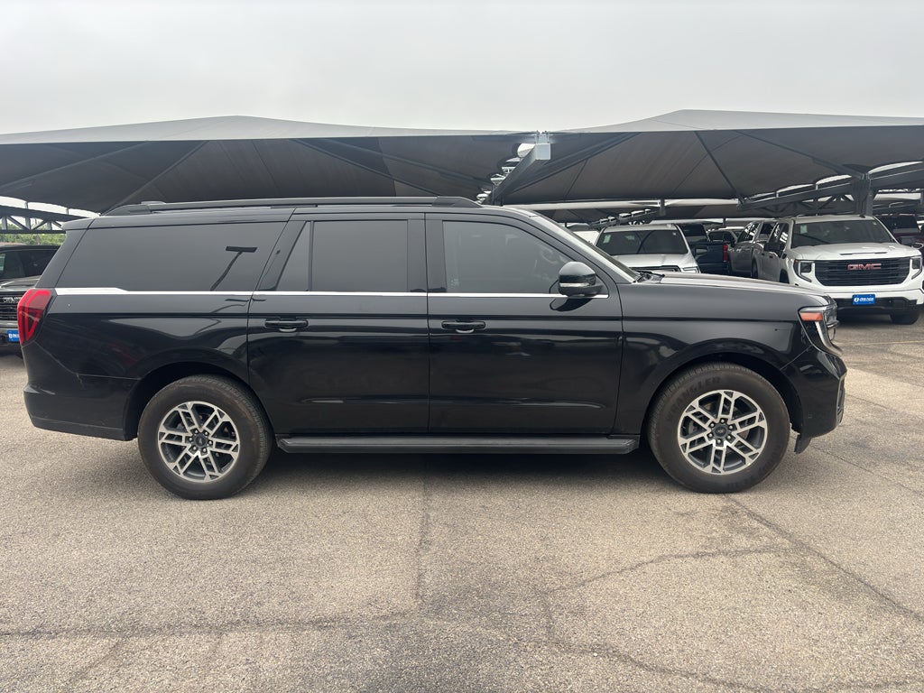 2025 Ford Expedition Active MAX