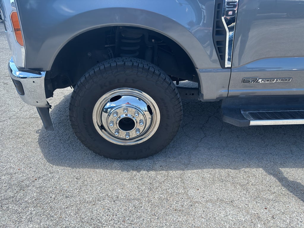 2023 Ford F-350 XLT