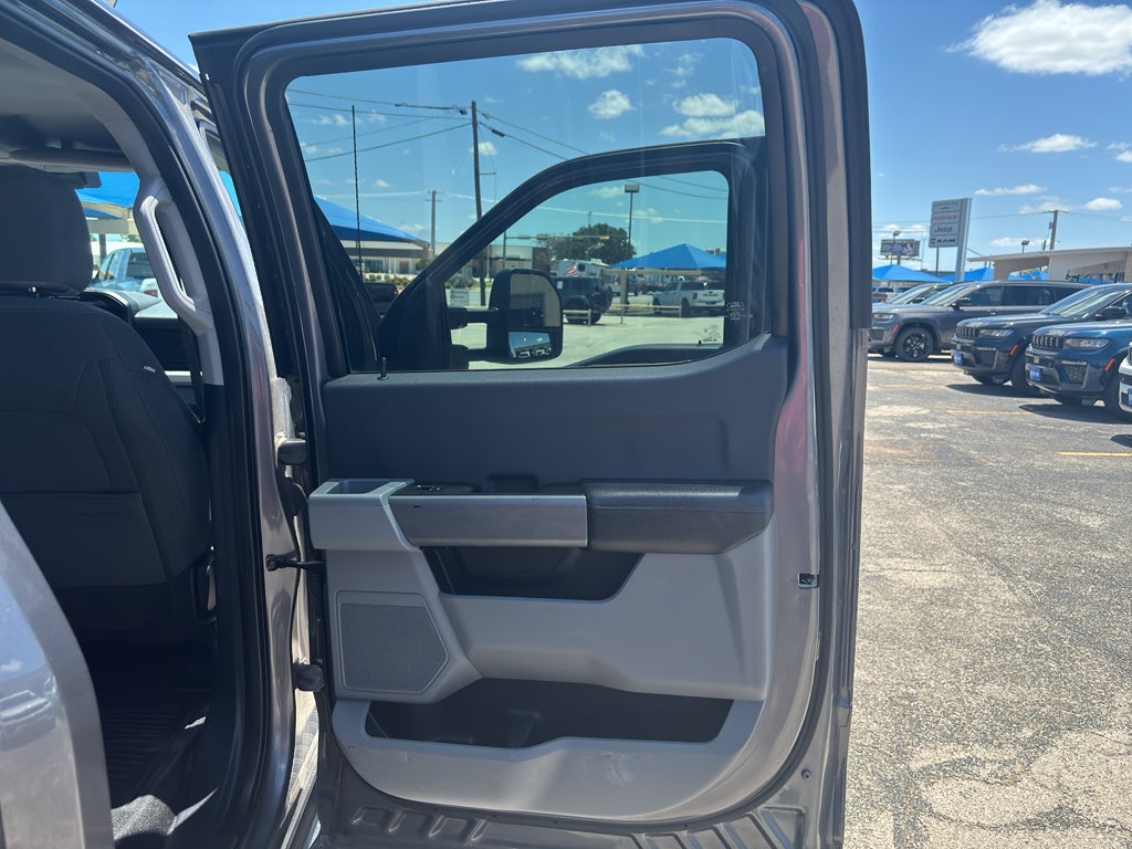 2023 Ford F-350 XLT