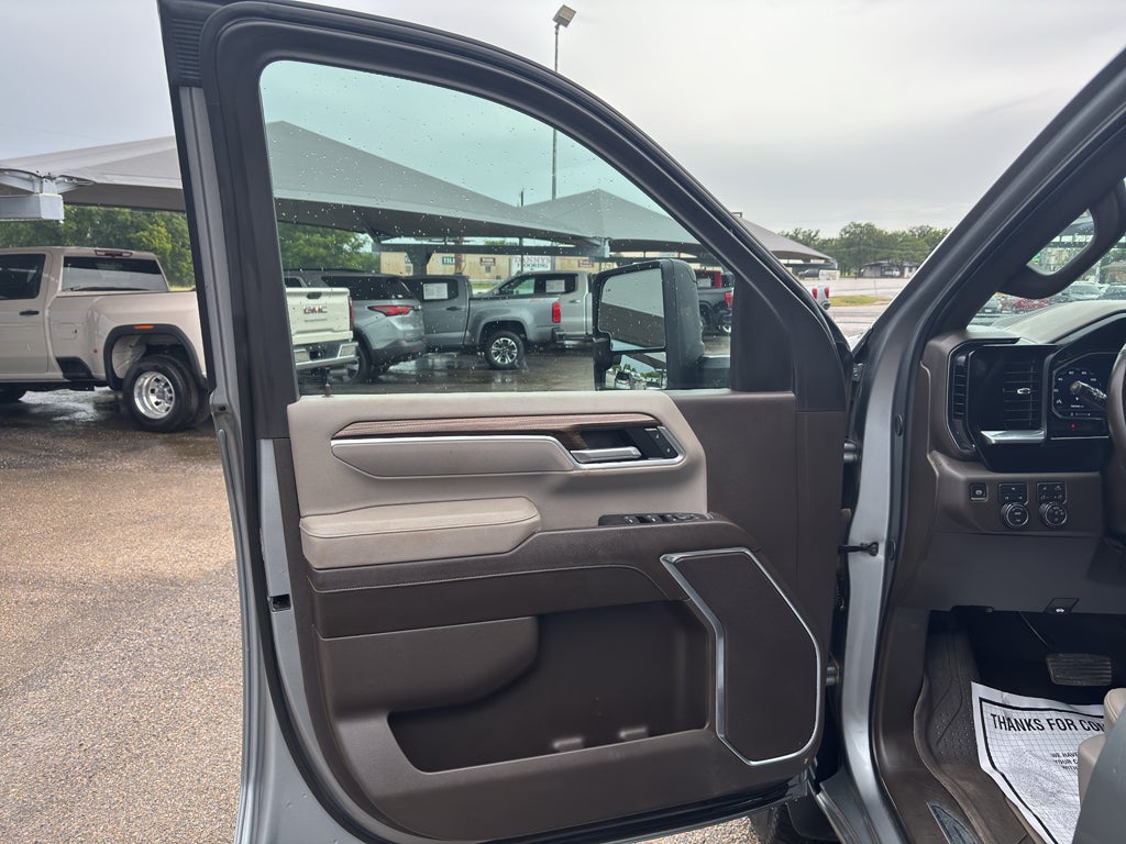 2025 Chevrolet Silverado 3500HD 4WD Crew Cab Long Bed LT