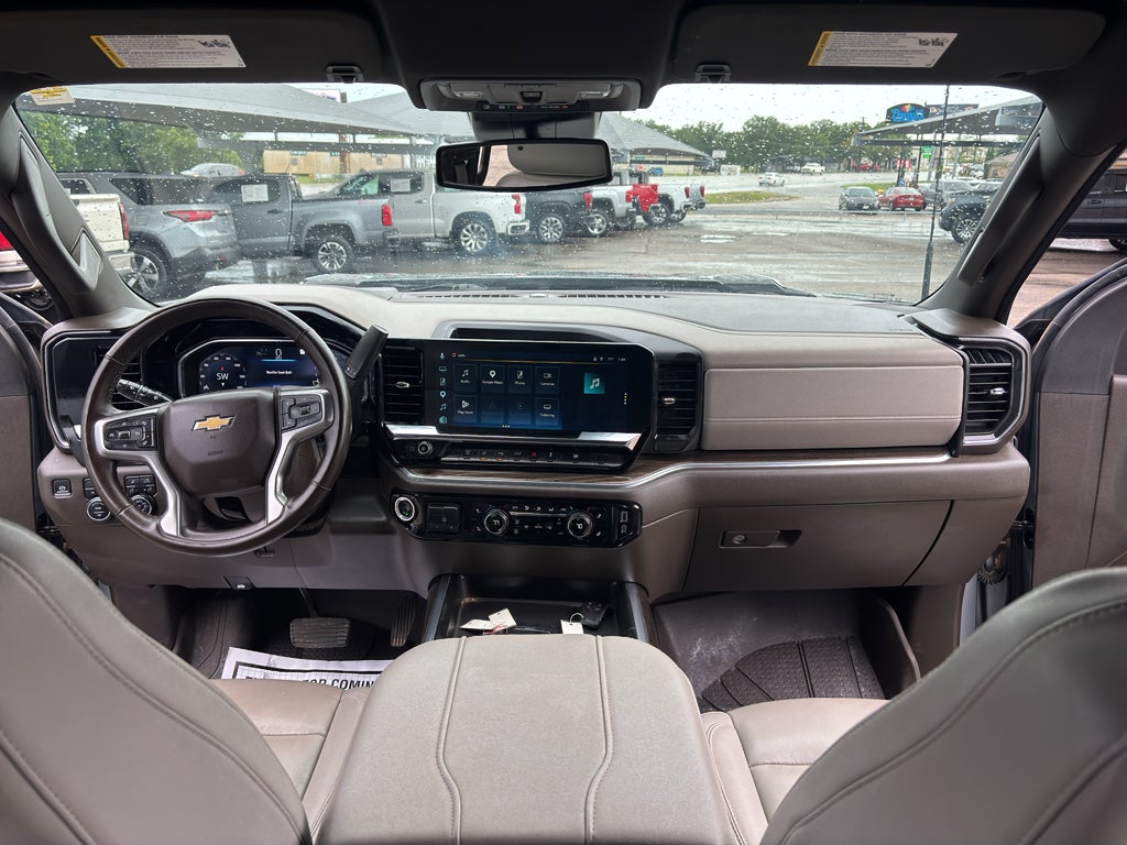 2025 Chevrolet Silverado 3500HD 4WD Crew Cab Long Bed LT