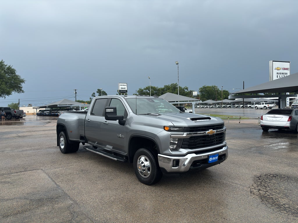 2025 Chevrolet Silverado 3500HD 4WD Crew Cab Long Bed LT