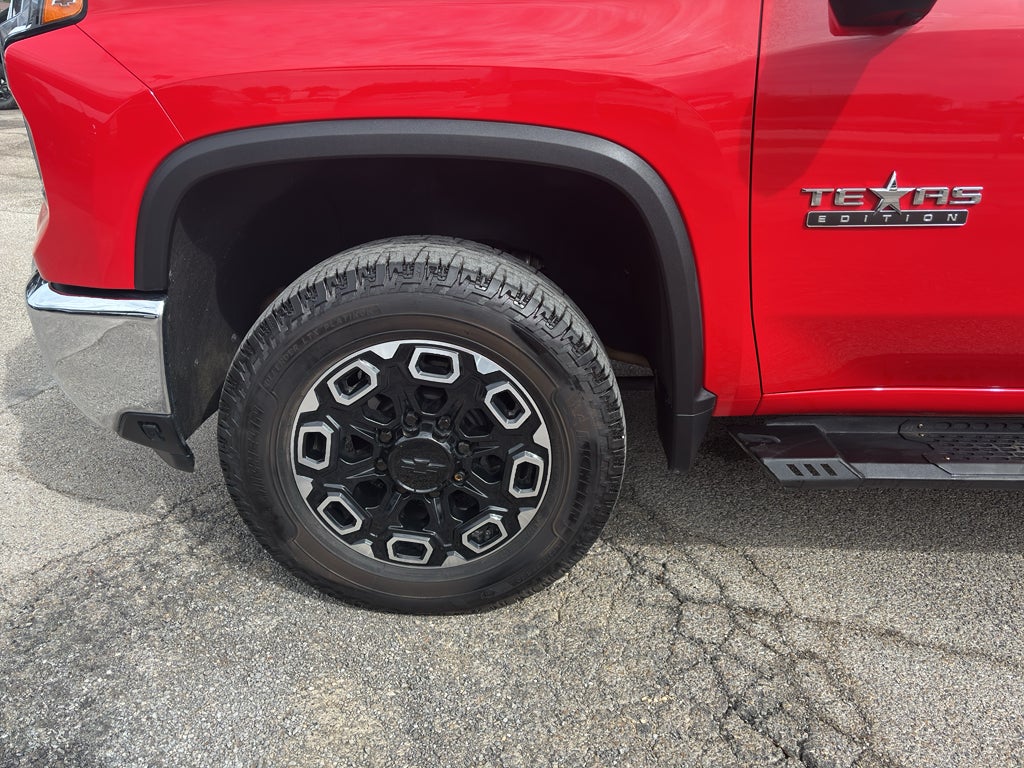 2024 Chevrolet Silverado 2500HD LTZ - Photo 10