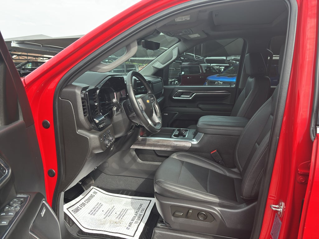 2024 Chevrolet Silverado 2500HD LTZ - Photo 13