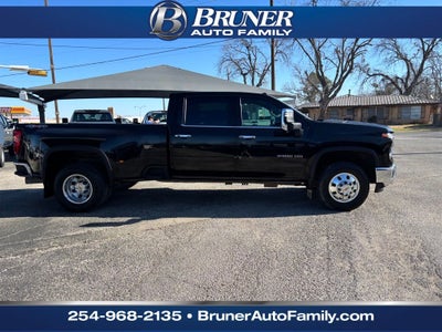 2024 Chevrolet Silverado 3500HD 4WD Crew Cab Long Bed LTZ