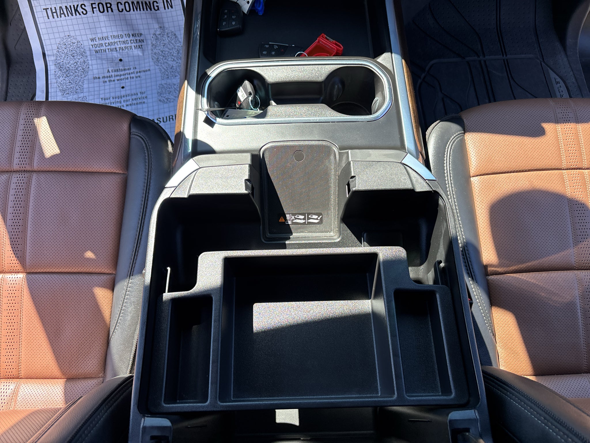 2024 Chevrolet Silverado 3500HD High Country - Photo 36