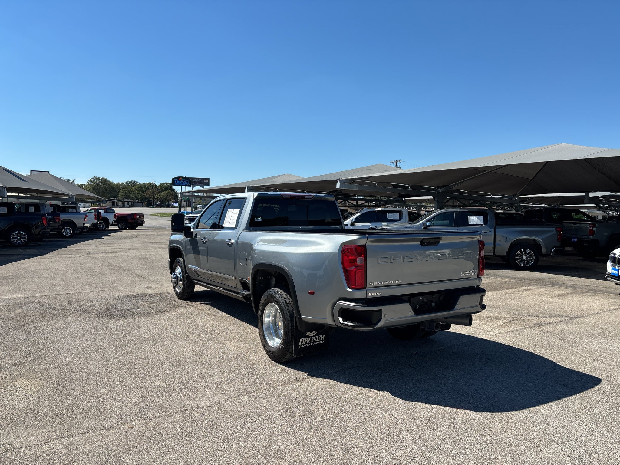 2024 Chevrolet Silverado 3500HD High Country - Photo 8