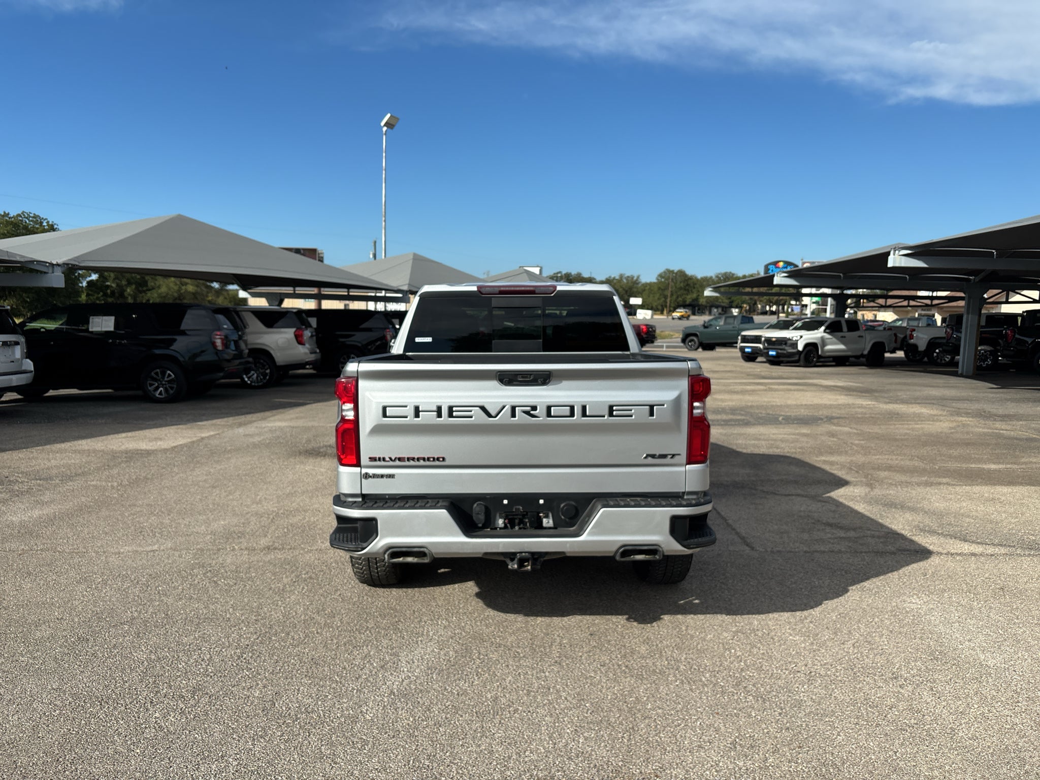 2022 Chevrolet Silverado 1500 4WD Crew Cab Short Bed RST