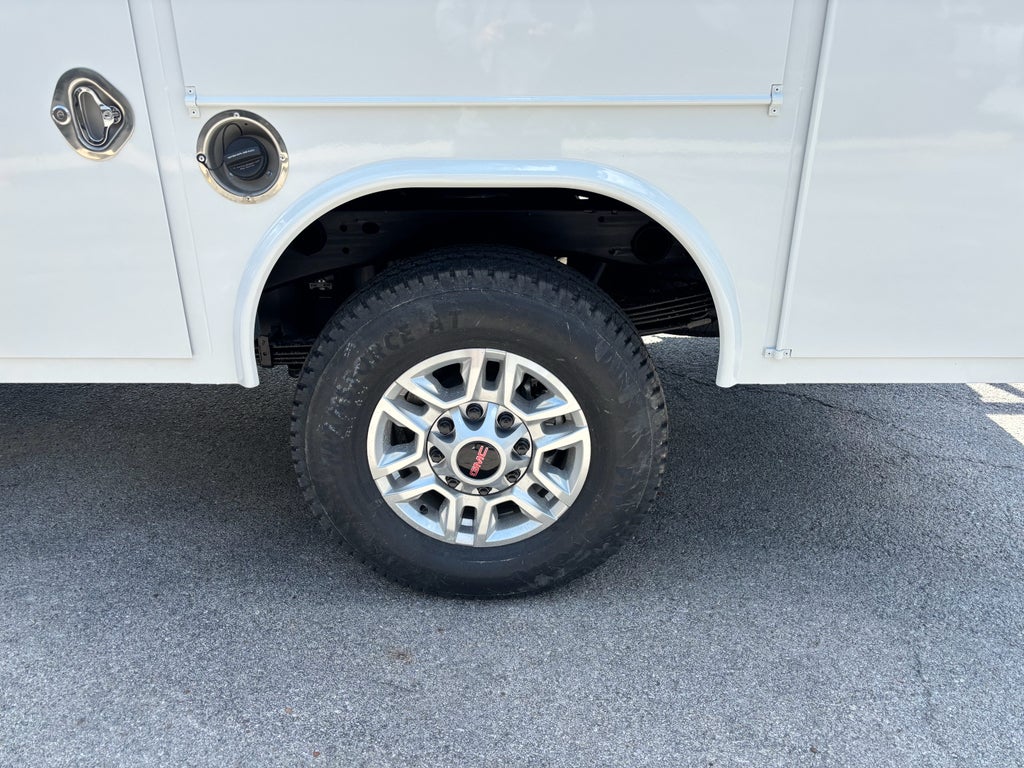 2026 GMC Sierra 2500 HD Double Cab, Long Bed, Pro, RWD