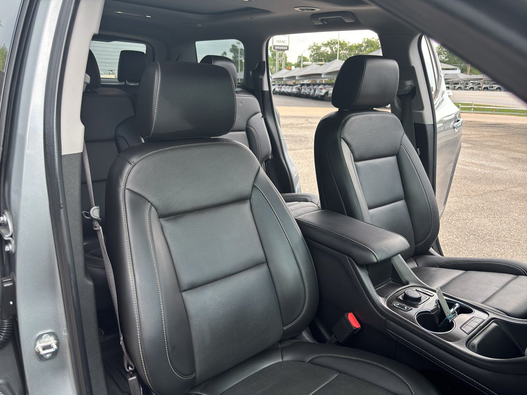 2023 GMC Acadia FWD SLT