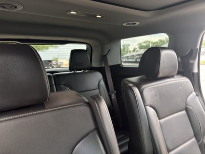 2023 GMC Acadia FWD SLT