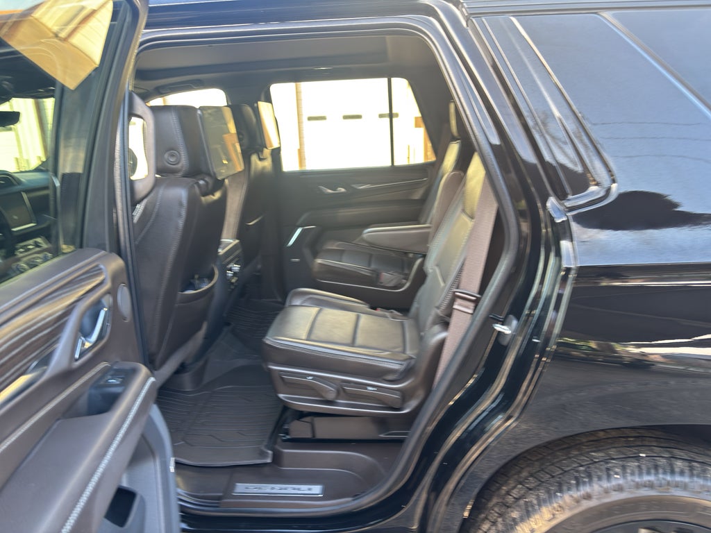 2024 GMC Yukon 4WD Denali