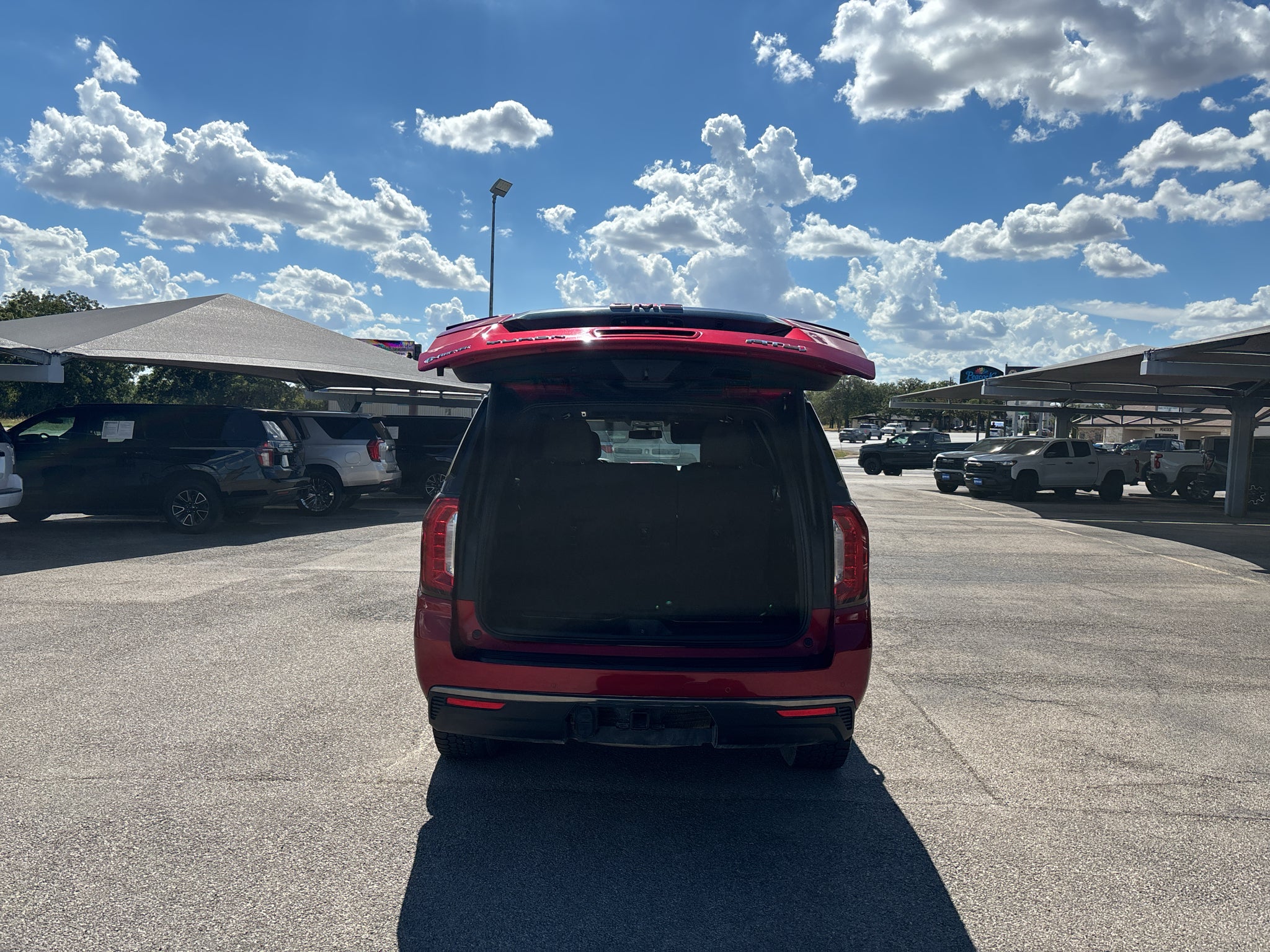 2024 GMC Yukon XL AT4 - Photo 27