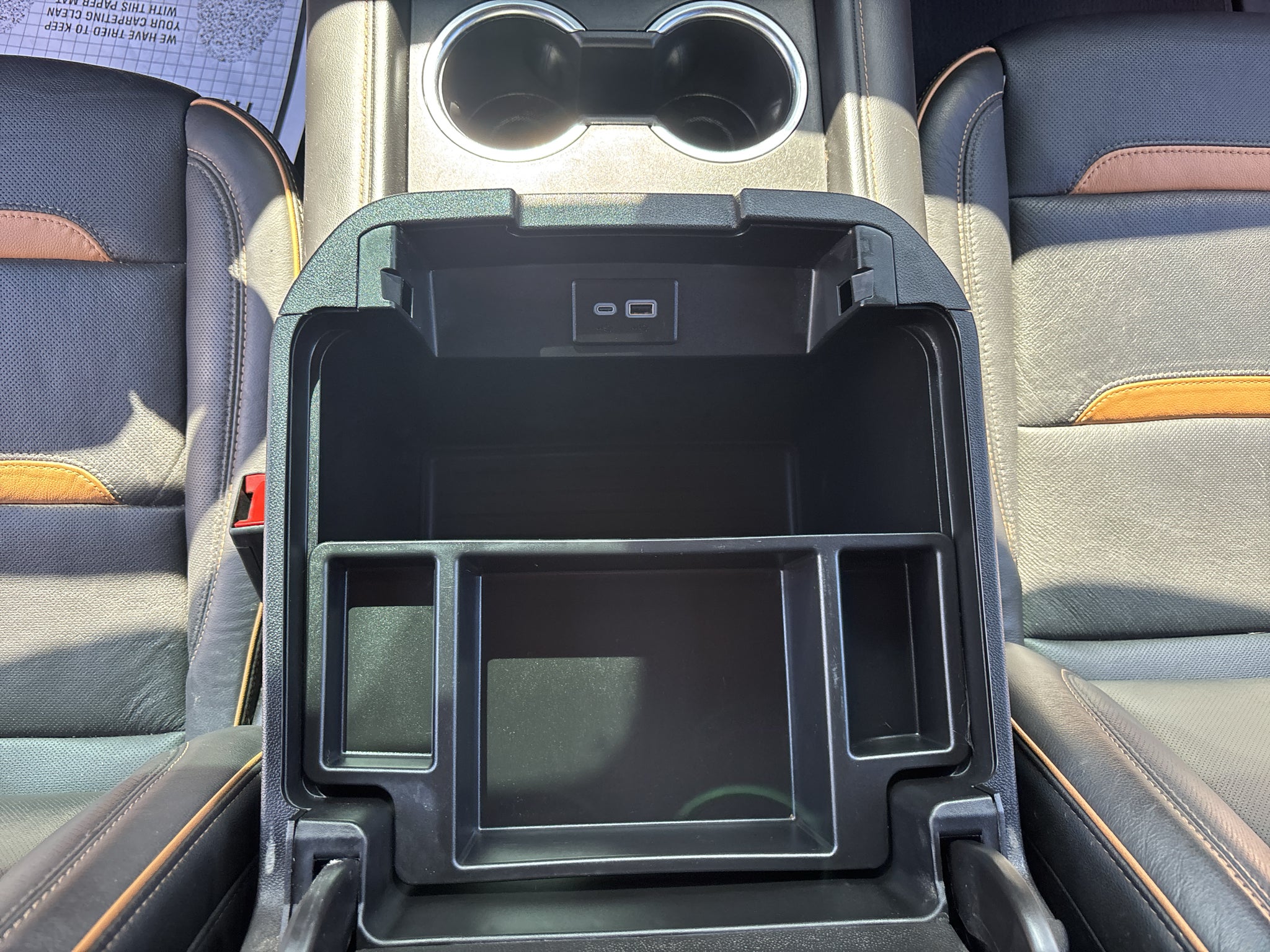 2024 GMC Yukon XL AT4 - Photo 33