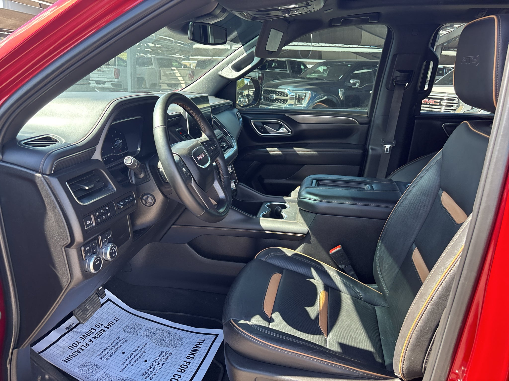 2024 GMC Yukon XL AT4 - Photo 7