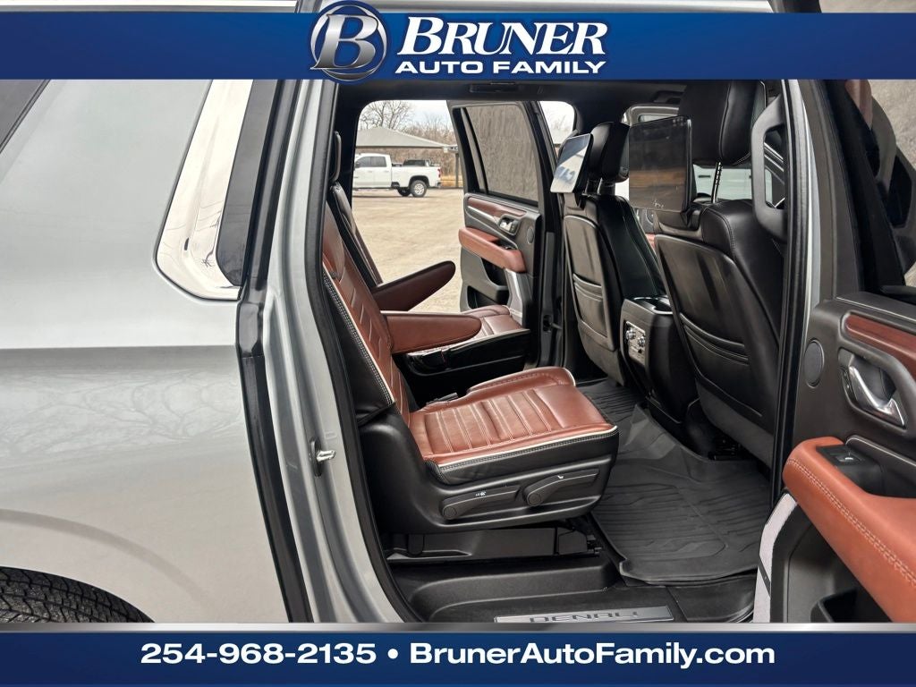 2024 GMC Yukon XL 4WD Denali Ultimate