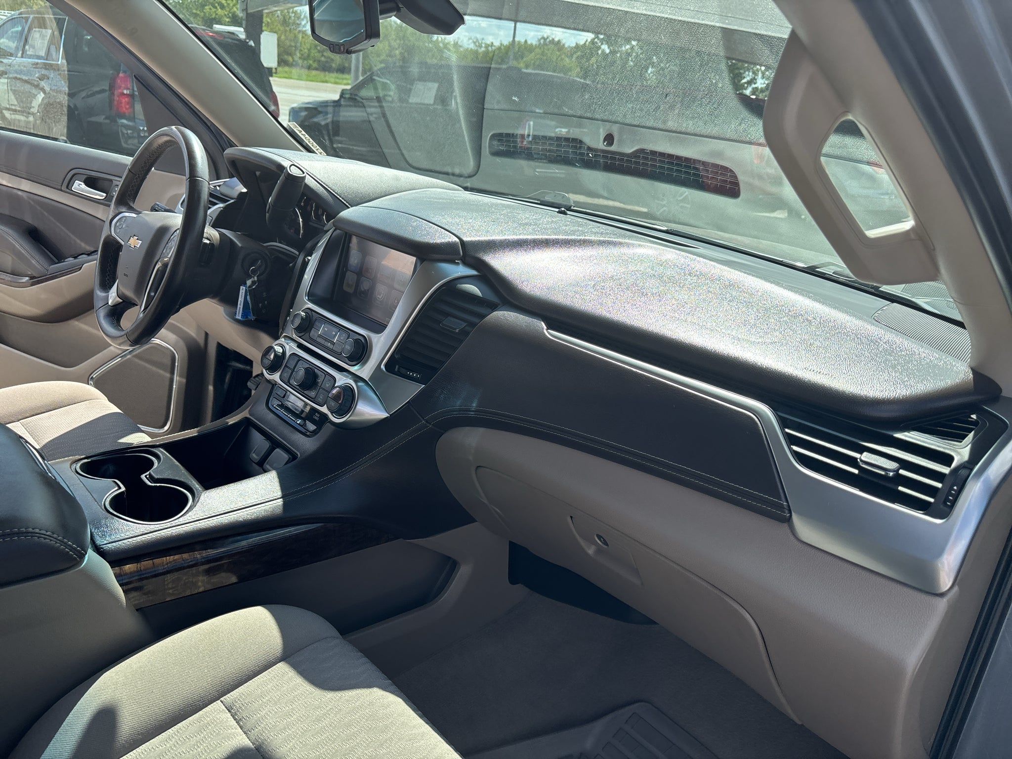 2019 Chevrolet Tahoe LS - Photo 19