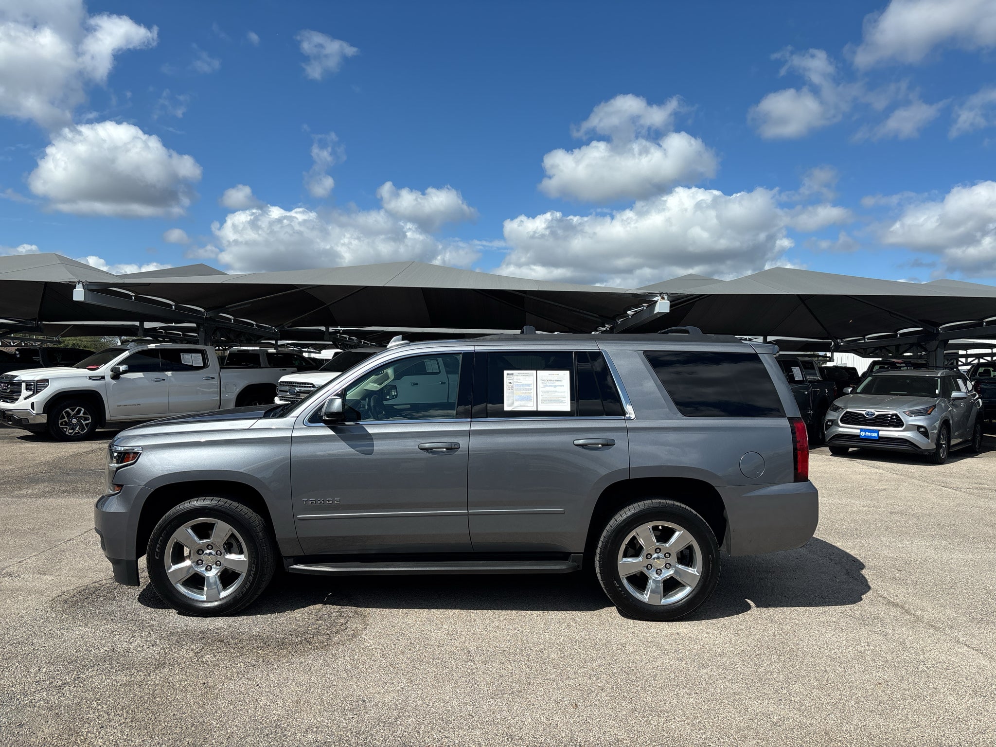 2019 Chevrolet Tahoe LS - Photo 8