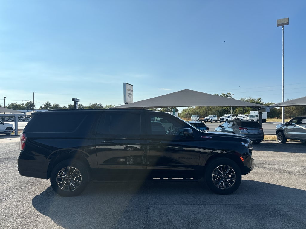 2024 Chevrolet Suburban 4WD Z71