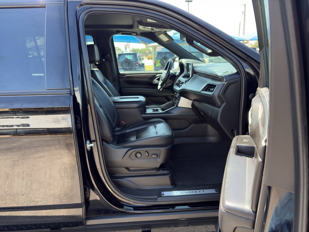 2021 Chevrolet Suburban 4WD Z71