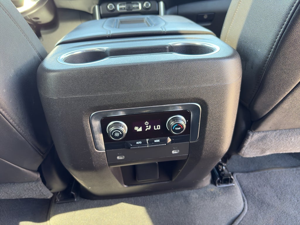 2021 Chevrolet Suburban 4WD Z71