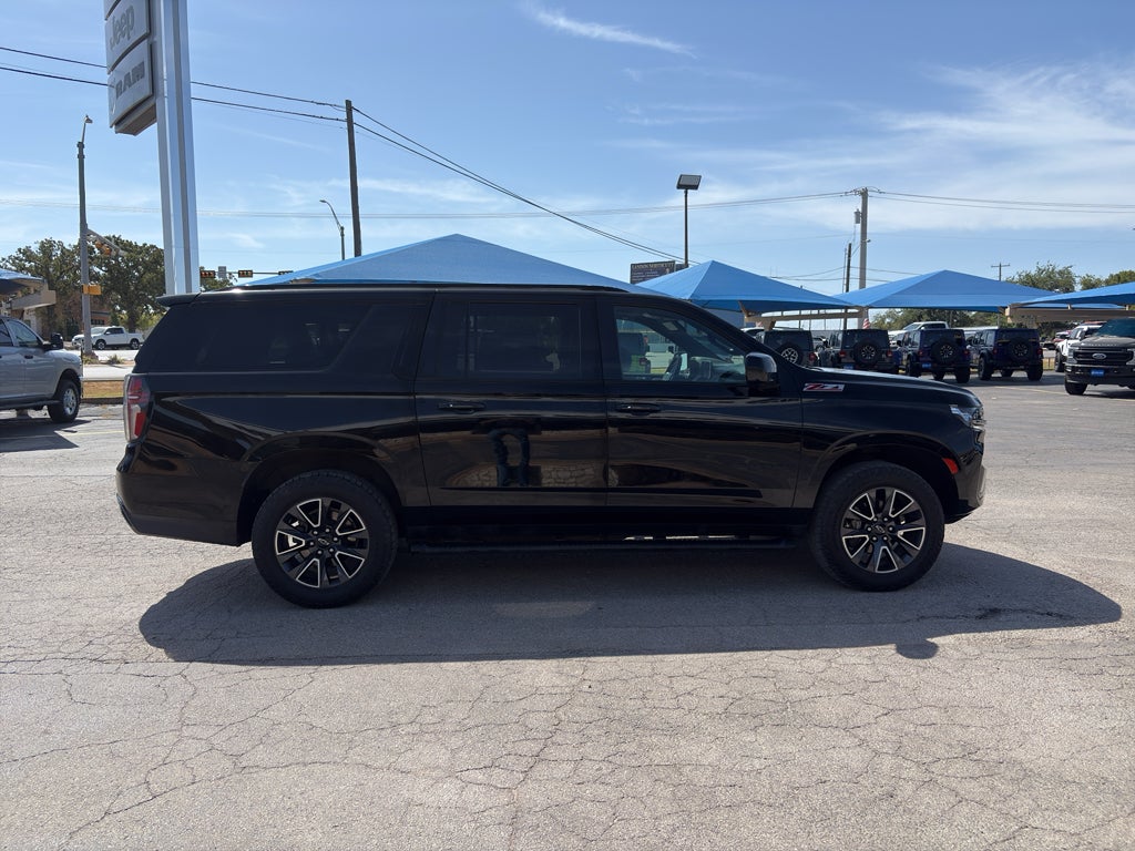 2021 Chevrolet Suburban 4WD Z71