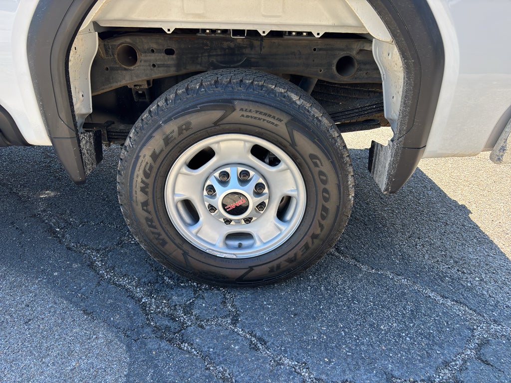 2024 GMC Sierra 2500HD 2WD Crew Cab Standard Bed Pro