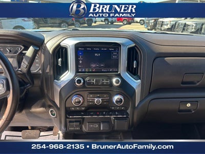 2023 GMC Sierra 2500HD 4WD Crew Cab Standard Bed SLT