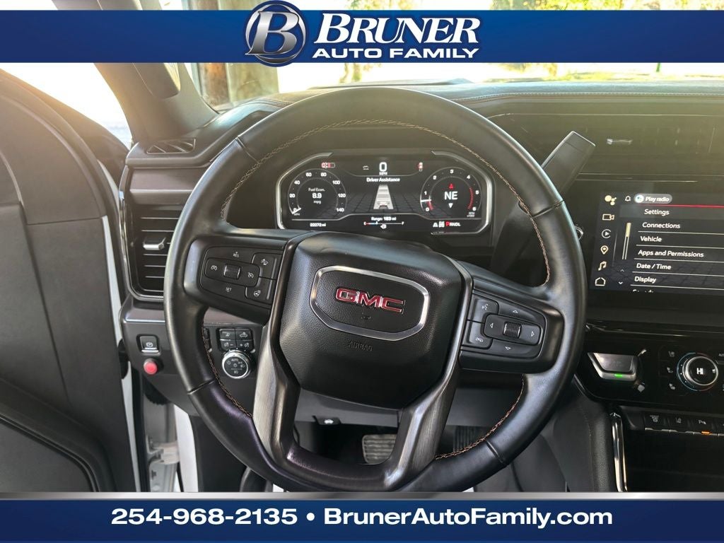 2024 GMC Sierra 2500HD 4WD Crew Cab Standard Bed AT4