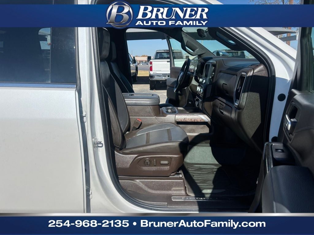 2020 GMC Sierra 2500HD 4WD Crew Cab Standard Bed Denali