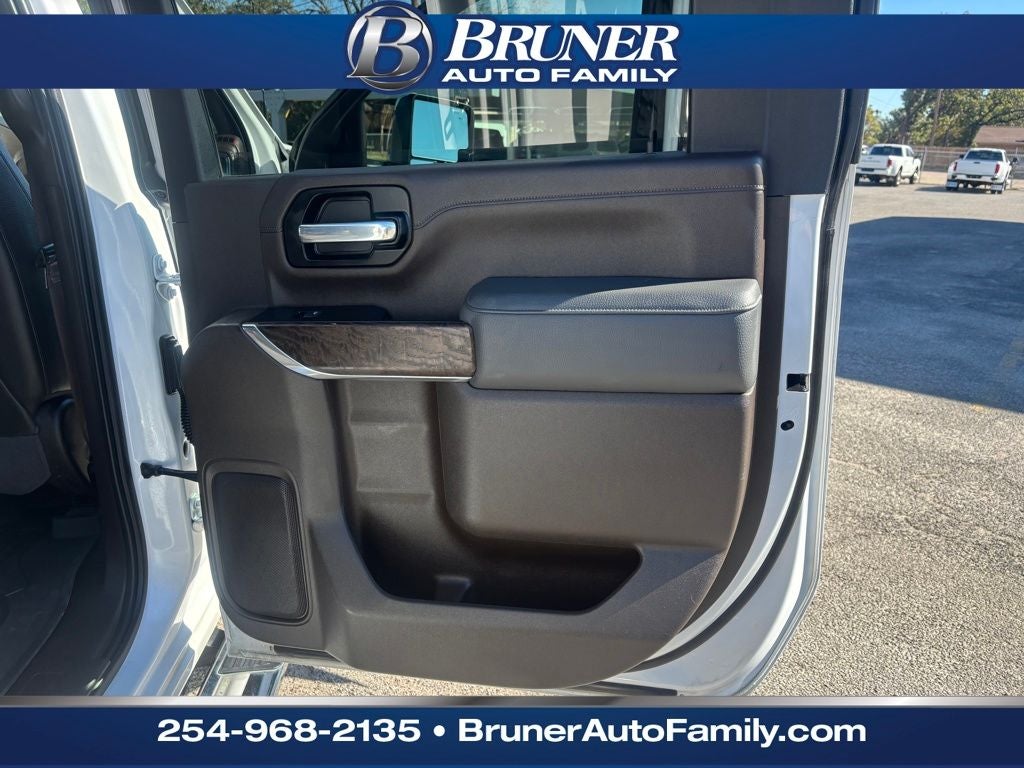 2020 GMC Sierra 2500HD 4WD Crew Cab Standard Bed Denali