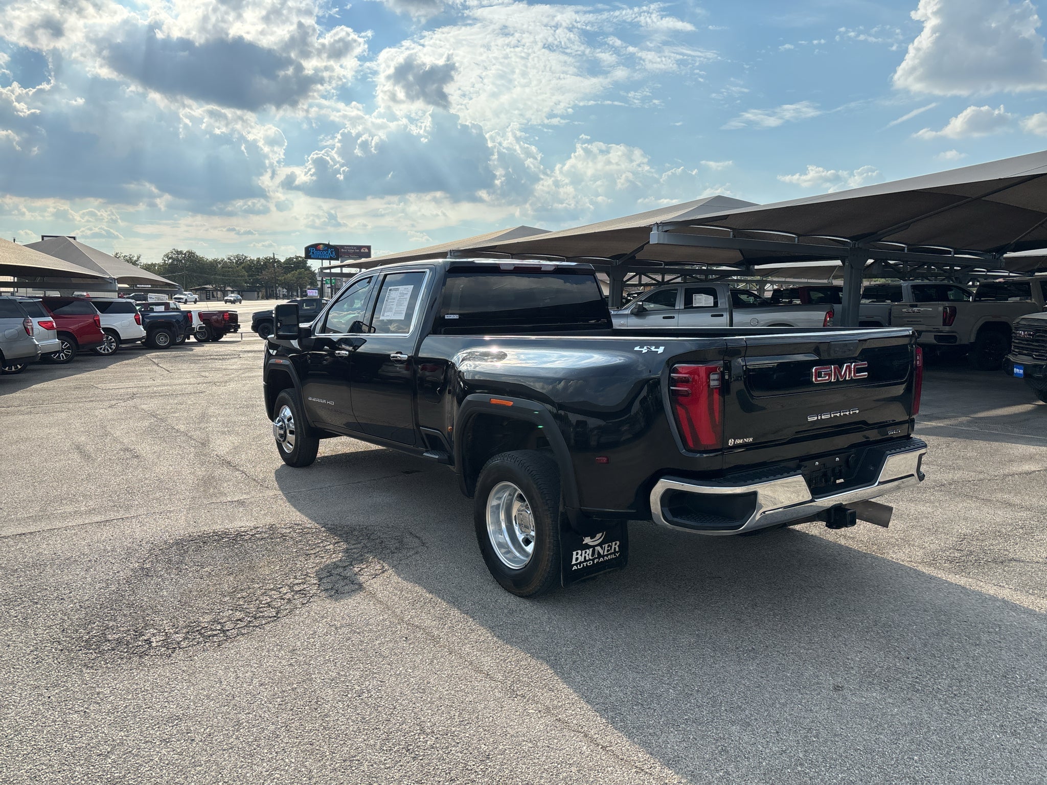 2024 GMC Sierra 3500HD SLT - Photo 7