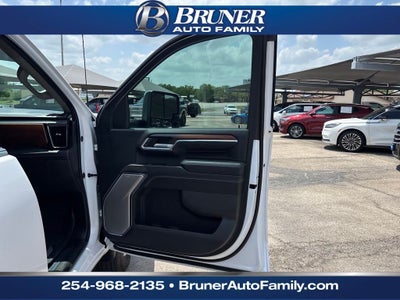 2024 GMC Sierra 3500HD 4WD Crew Cab Long Bed Denali