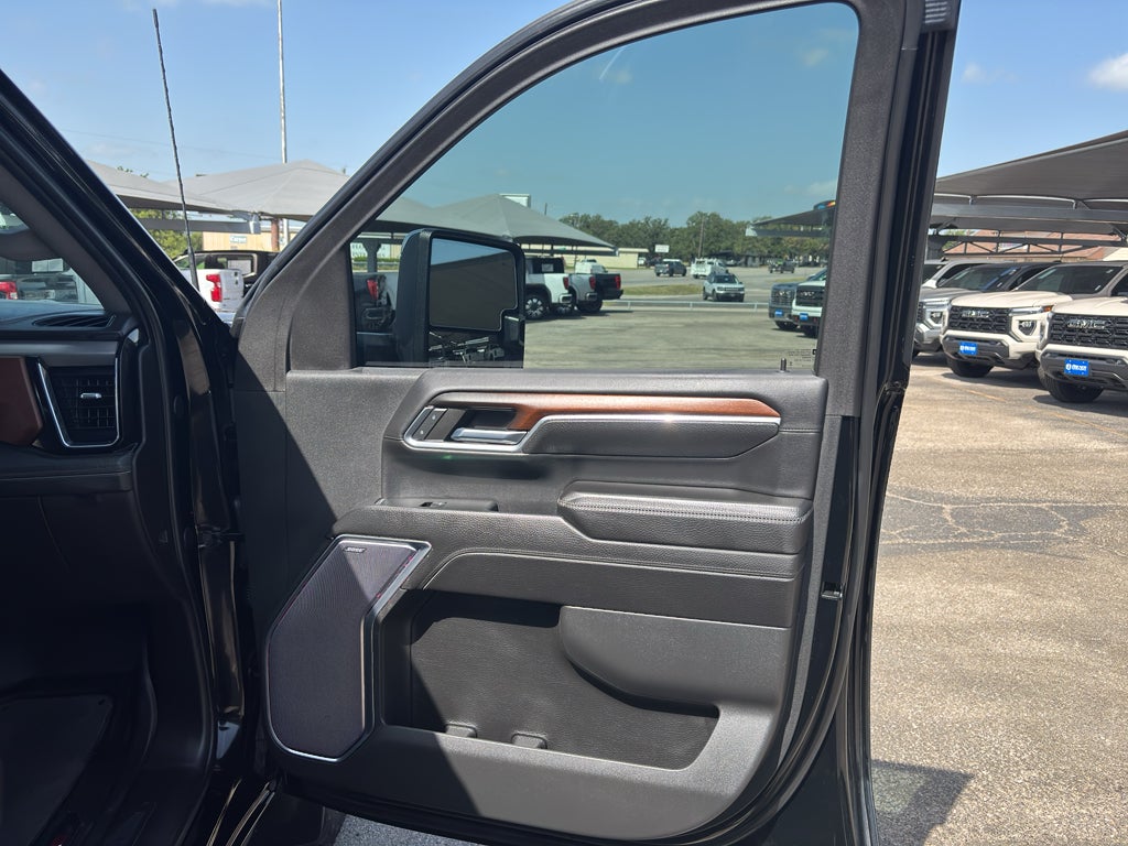 2024 GMC Sierra 3500HD 4WD Crew Cab Long Bed Denali
