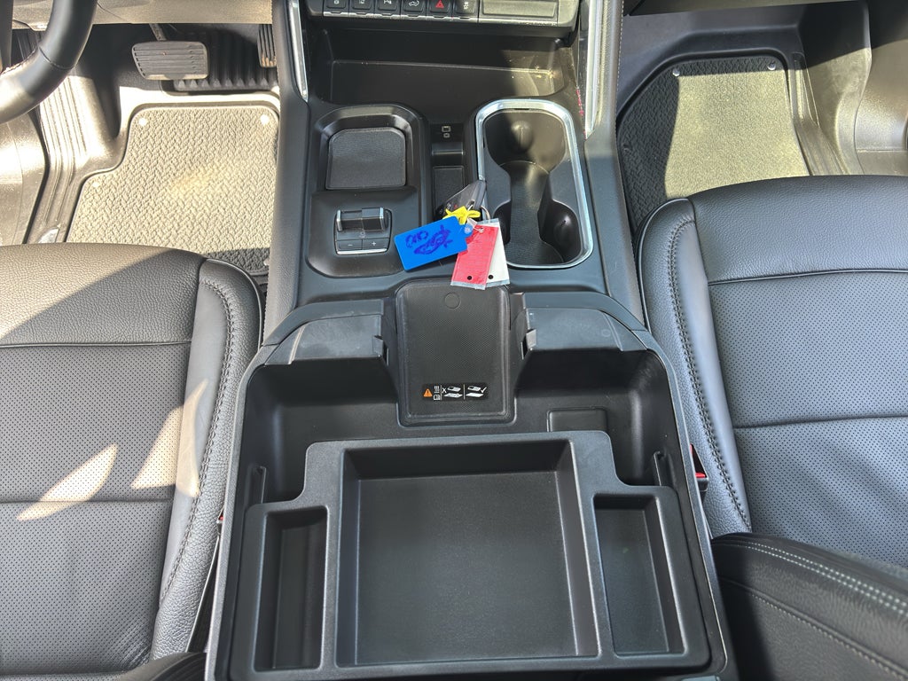 2024 GMC Sierra 3500HD 4WD Crew Cab Long Bed Denali