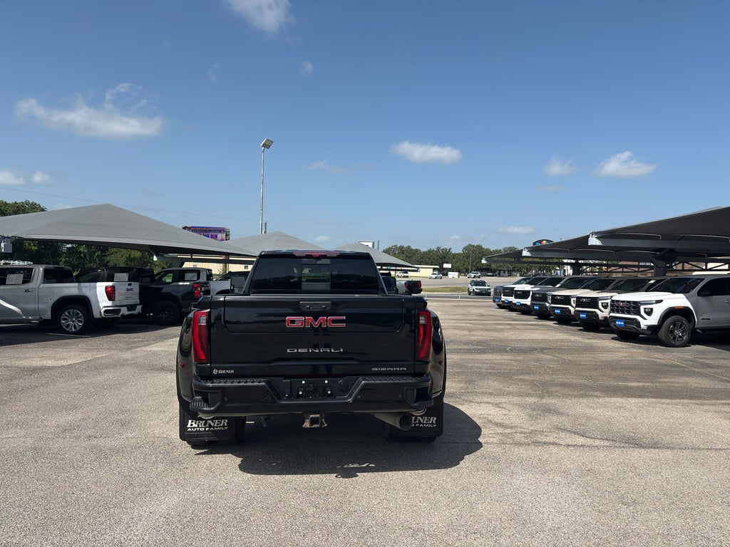 2024 GMC Sierra 3500HD 4WD Crew Cab Long Bed Denali