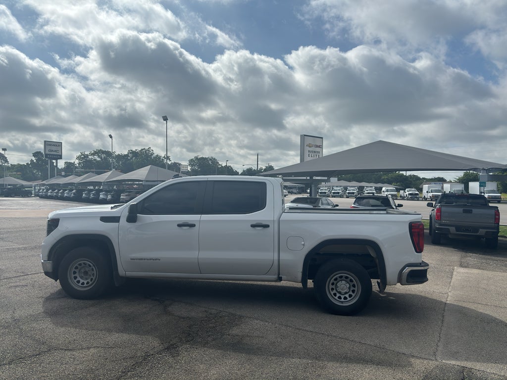 2025 GMC Sierra 1500 2WD Crew Cab Short Box Pro