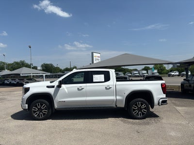 2023 GMC Sierra 1500 4WD Crew Cab Short Box AT4